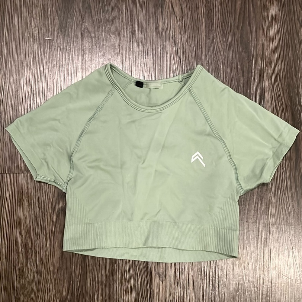 Oneractive CLASSIC SEAMLESS 2.0 SHORT SLEEVE CROP TOP